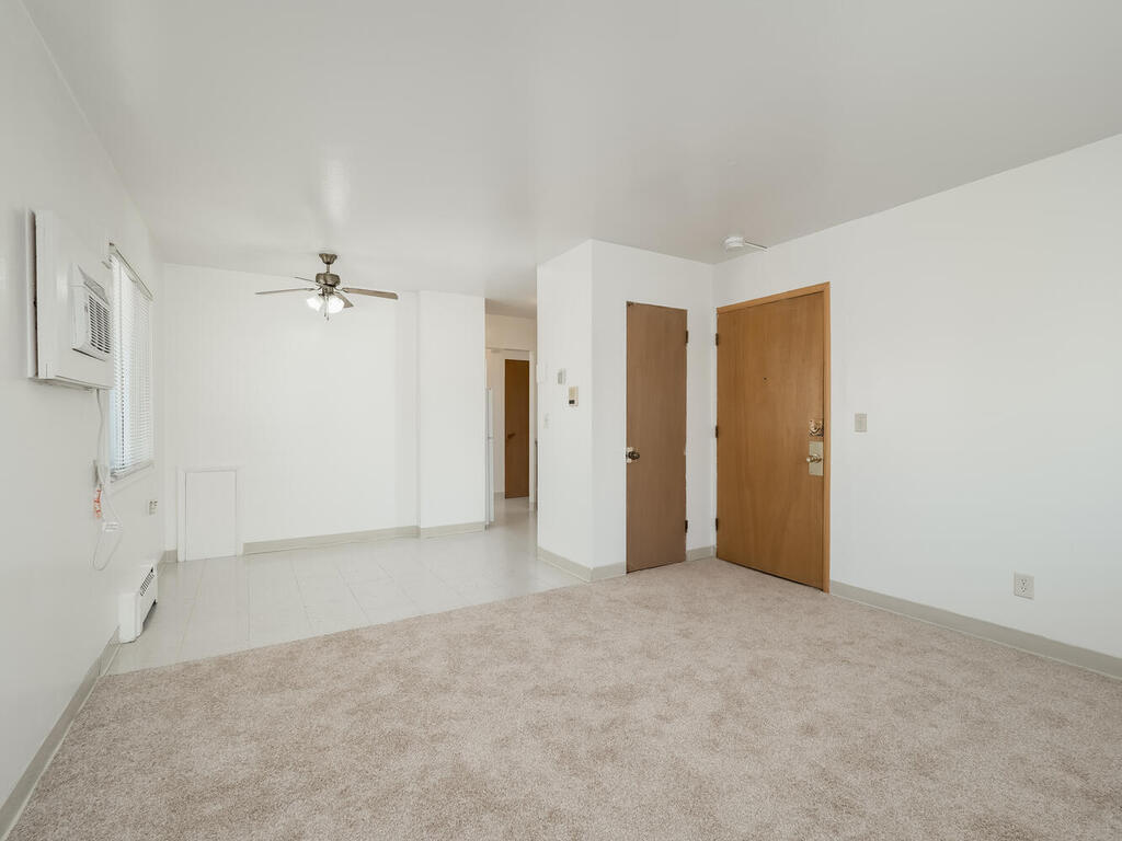 Building Photo - 4965 3rd St NE