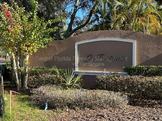 Building Photo - 1213 La Fortuna Blvd