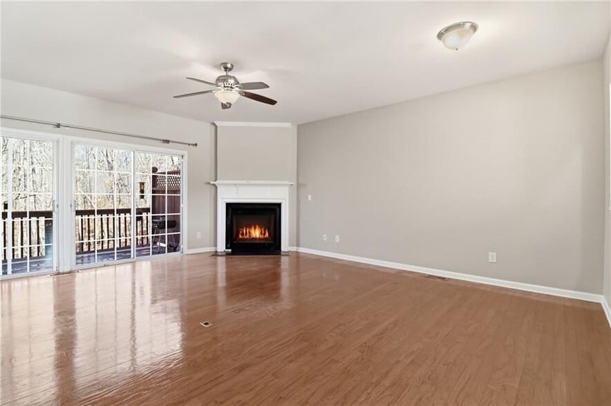 Building Photo - 1344 Thornborough Dr