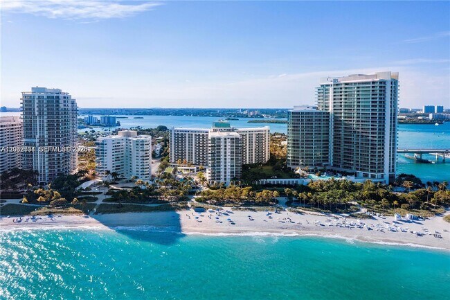 Building Photo - 10275 Collins Ave