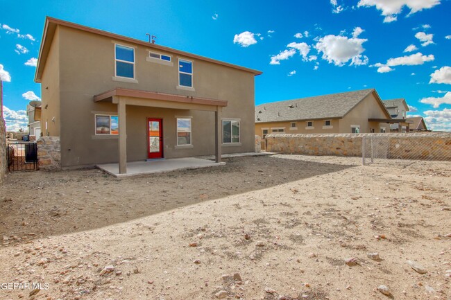 Building Photo - 7545 Wolf Creek Dr