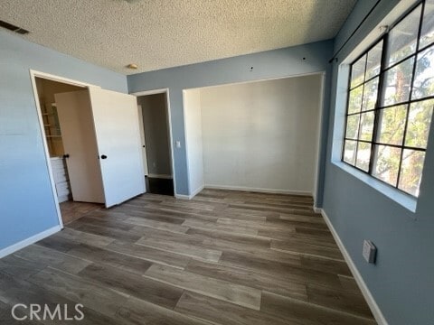 Building Photo - 8338 Woodley Pl