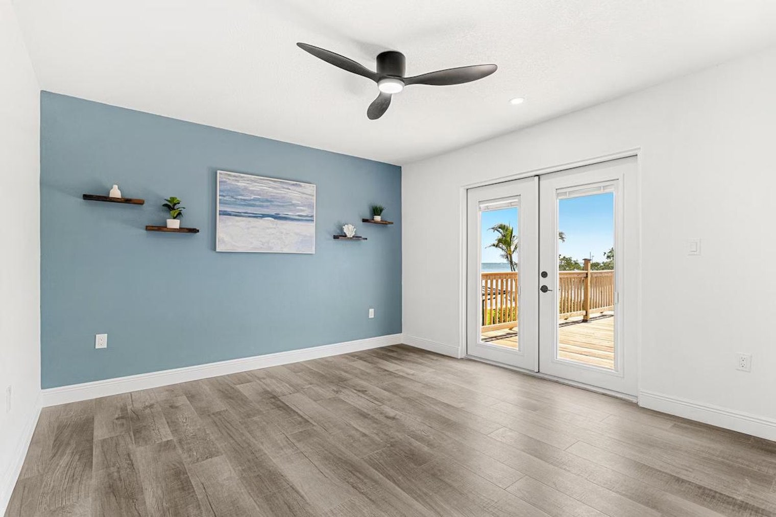 Building Photo - 650 69th Ave S