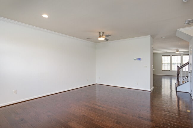 Building Photo - 25890 Racing Sun Dr