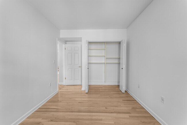 Building Photo - 1108 Hudson St