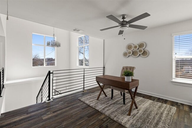 Building Photo - 1716 Adina St