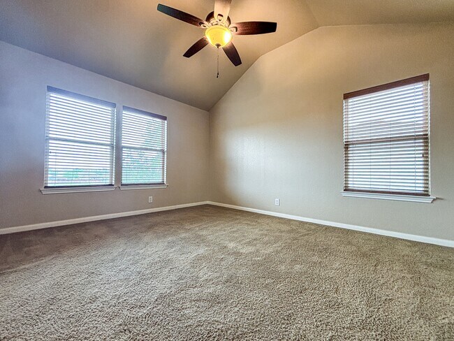 Building Photo - 1908 Tanger Ter