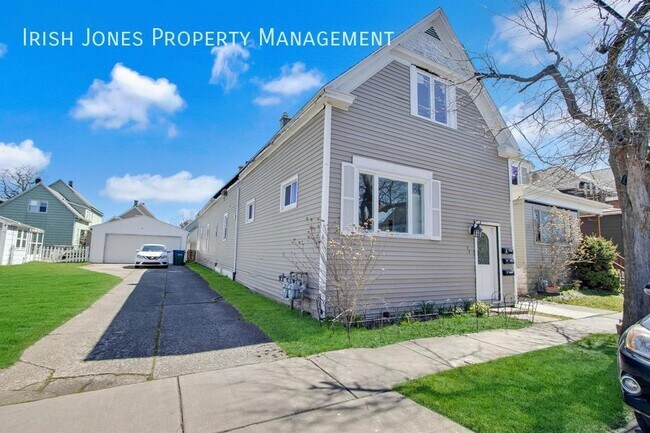 Primary Photo - 47 Fredro St