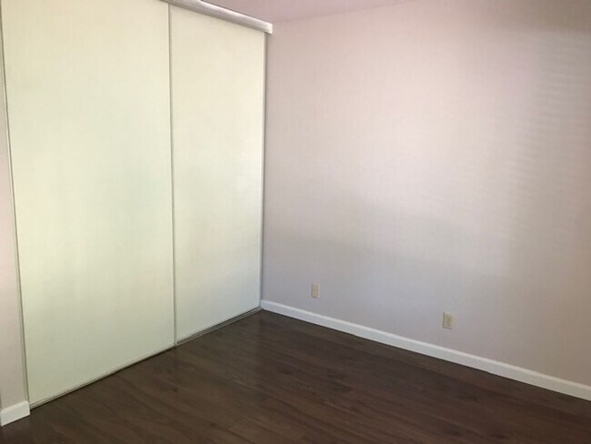 Building Photo - Single level 3 bedroom home in Northgate c...