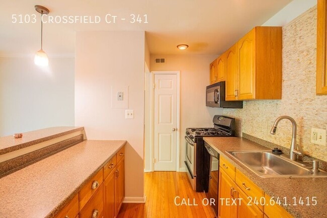 Building Photo - 5103 Crossfield Ct
