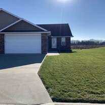 Building Photo - 109 Scenic Dr