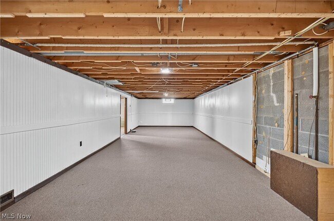 Building Photo - 1626 S Carpenter Rd
