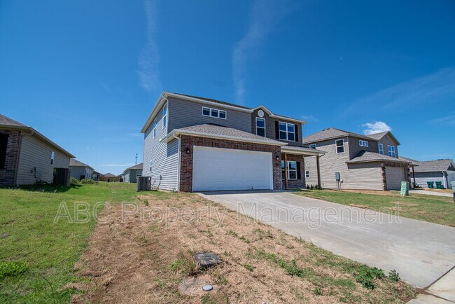 Primary Photo - 1751 Eveningshade Ln