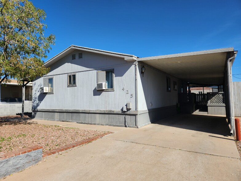 Building Photo - 425 S 98th Pl