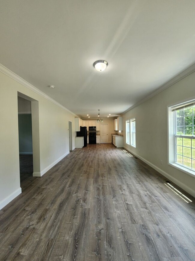 Building Photo - 68 Brevard Knoll Dr