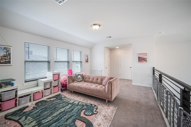 Building Photo - 7525 Desert Needle Dr