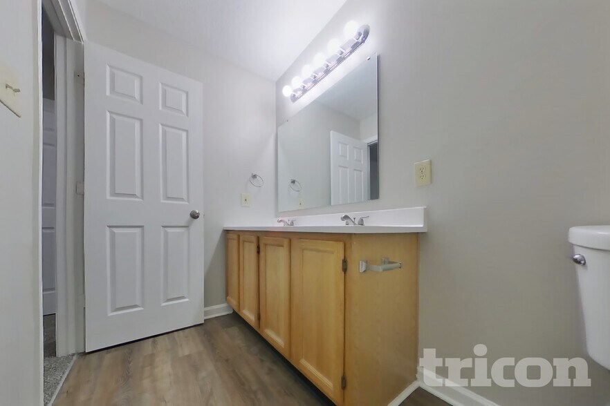 Building Photo - 5531 Orth Ct
