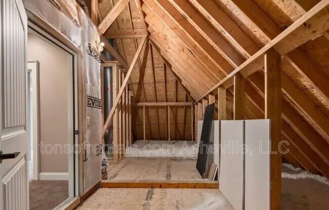 Building Photo - 91 Watershed Way