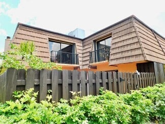 Building Photo - 4155 Turnberry Cir