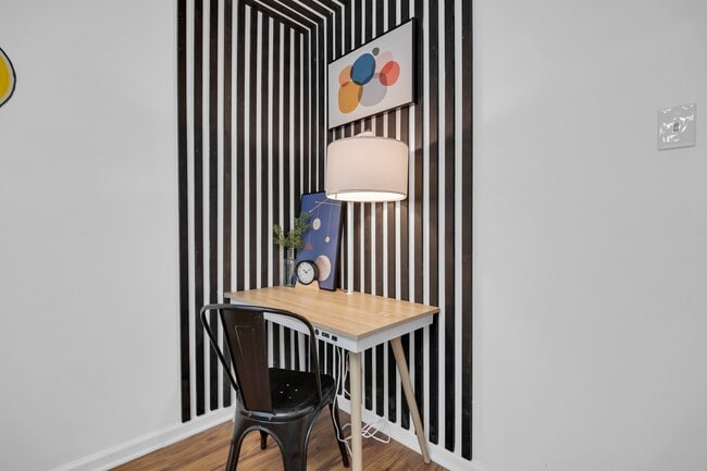 Building Photo - 5755 Cartagena St