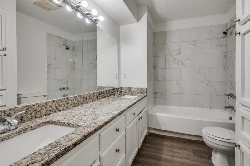 Building Photo - 1803 Cousins Ct