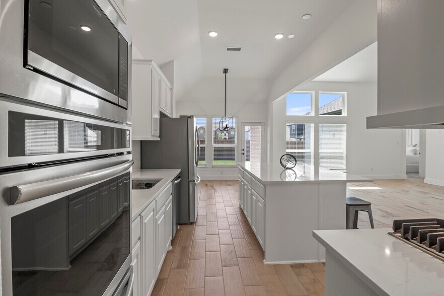 Building Photo - 9613 Polo Pony Ct