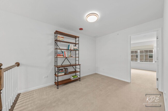 Building Photo - 4426 Monroe Ct