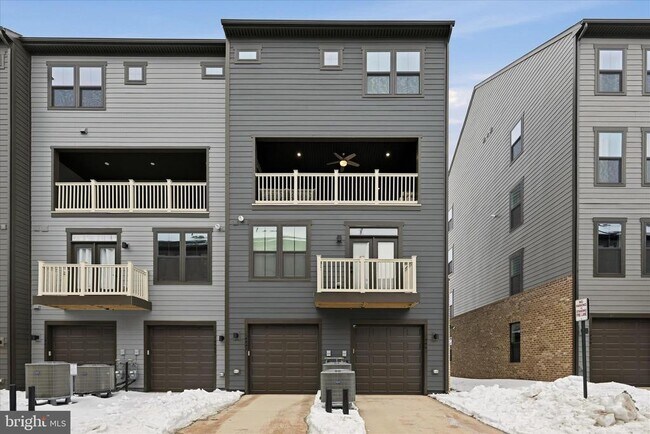 Building Photo - 14447 Albemarle Point Pl