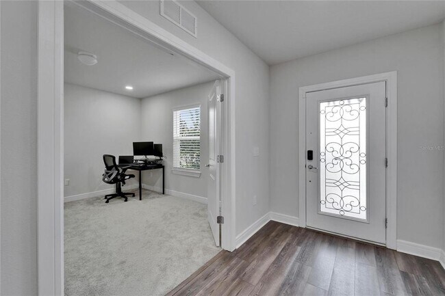 Building Photo - 6658 Devlin Ln