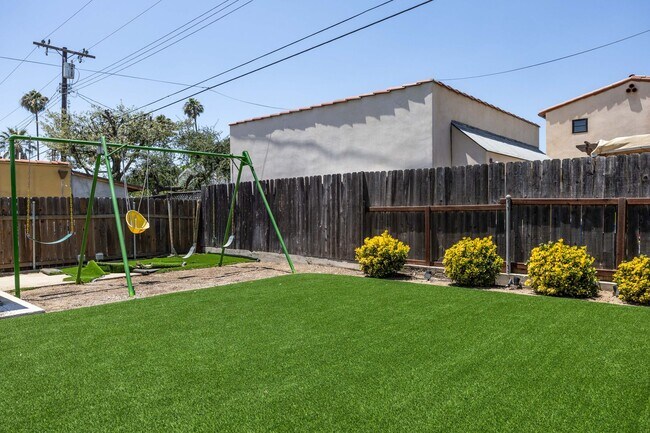 Building Photo - Charming Renovated Pasadena Home with Exceptional Outdoor Space