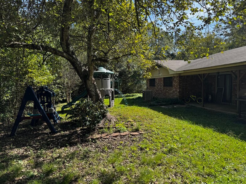 Building Photo - 117 Steed Rd