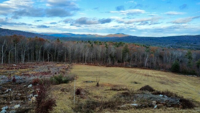 Building Photo - 49 Neal Hill Rd
