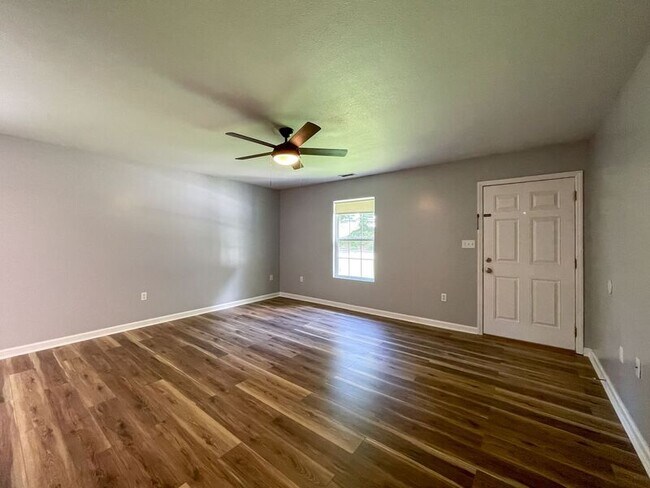 Building Photo - 159 State St