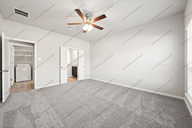 Building Photo - 9512 Swenson Ln