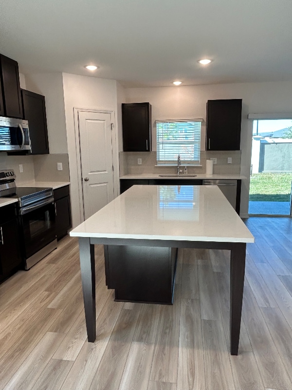 Building Photo - 10647 Ironwood Tree Wy