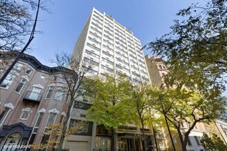 Building Photo - 30 E Division St