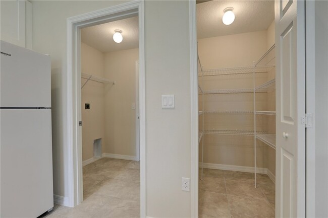 Building Photo - 8336 99th Ct