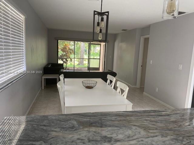 Building Photo - 12024 Royal Palm Blvd