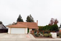 Building Photo - 950 Pembroke Way