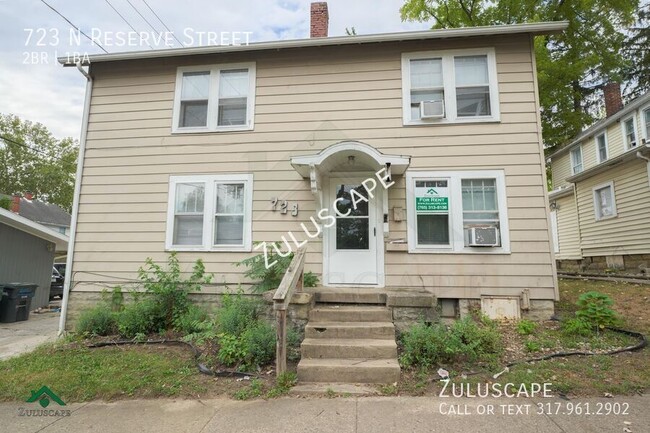 Primary Photo - $99 First Month Rent Special….723 N. Reser...