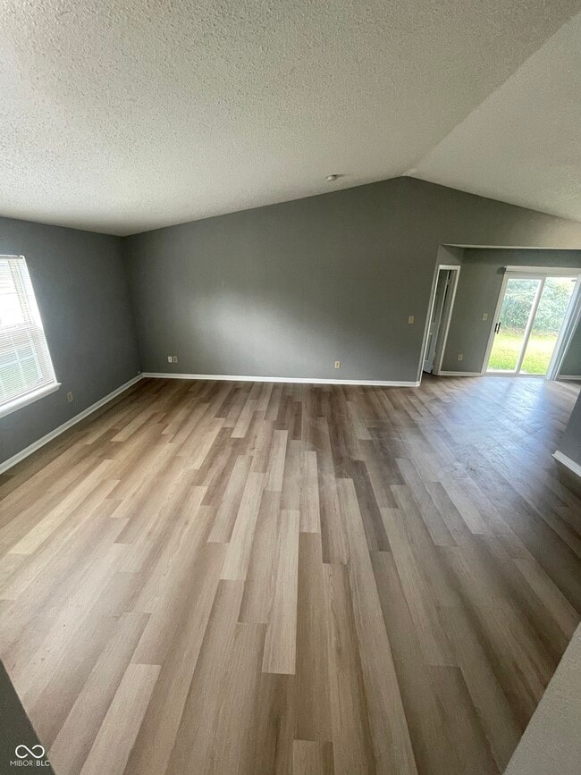 Building Photo - 10856 Orchard Valley Way