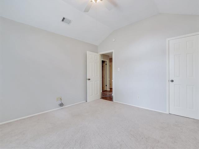 Building Photo - 220 Magnolia Dr