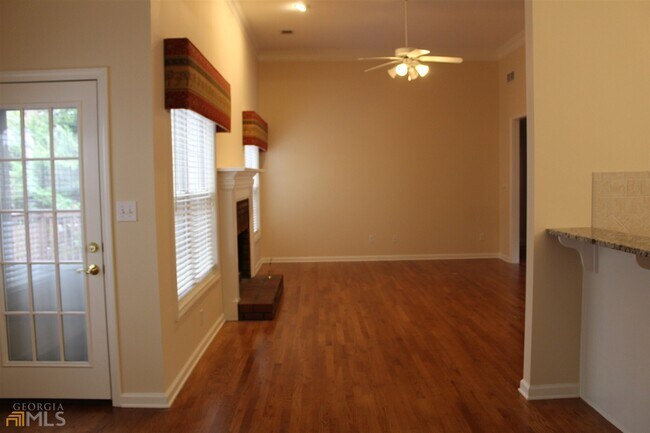 Building Photo - 149 Walnut Ridge Dr