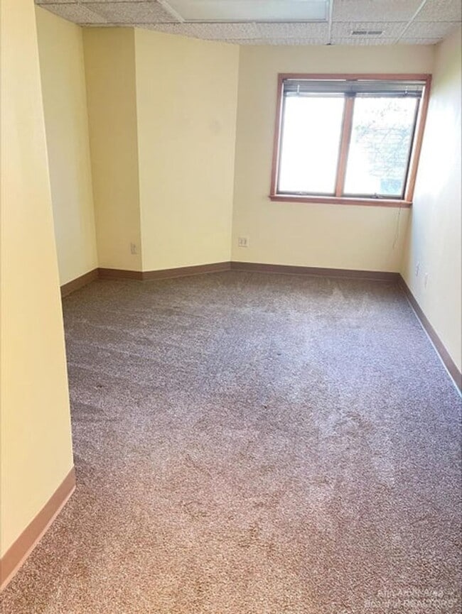 Building Photo - 116 W McKay St