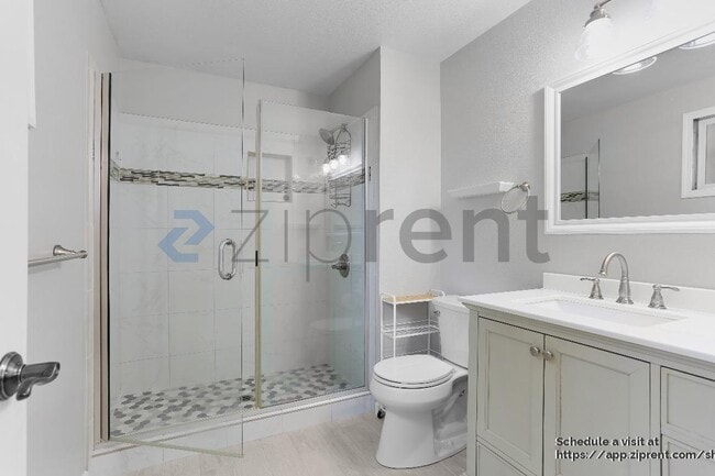 Building Photo - 12953 SE 157th Pl