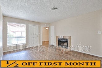 Building Photo - 10815 W Northern Ave