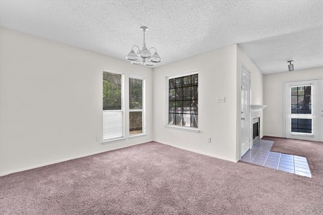 Building Photo - 9621 Walnut St