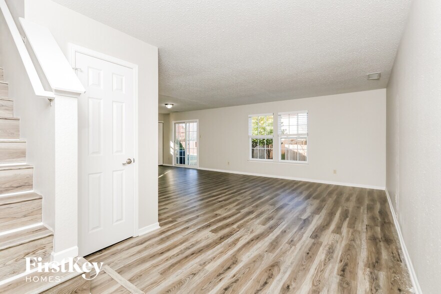 Building Photo - 8291 S Shady Trail Dr