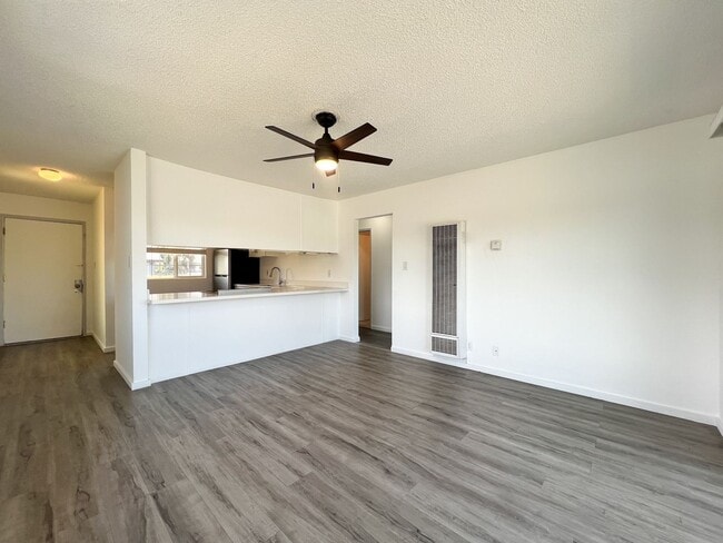 Building Photo - 2 Bedroom Napa Apartment w/ Remodeled Kitchen