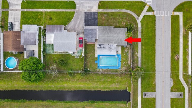 Building Photo - 9412 Bellewood St